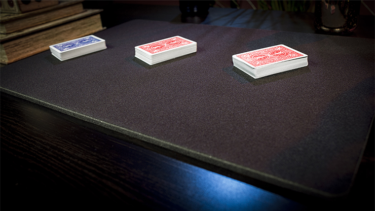 Deluxe Close-Up Pad 16X23 (Black) by Murphy's Magic - Image 3